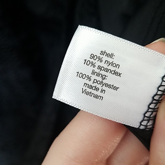 NWT Lace Flutter-Sleeve Swing Dress (w Pockets!) - Picture 8 of 9